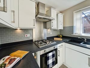 Kitchen - click for photo gallery